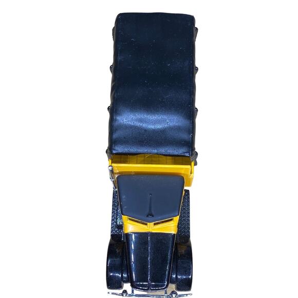 Vintage 1991 AHL Hartoy Coca-Cola Peterbilt 260 Yellow 1:64 w/Cover No Box-Mint - Picture 6 of 9